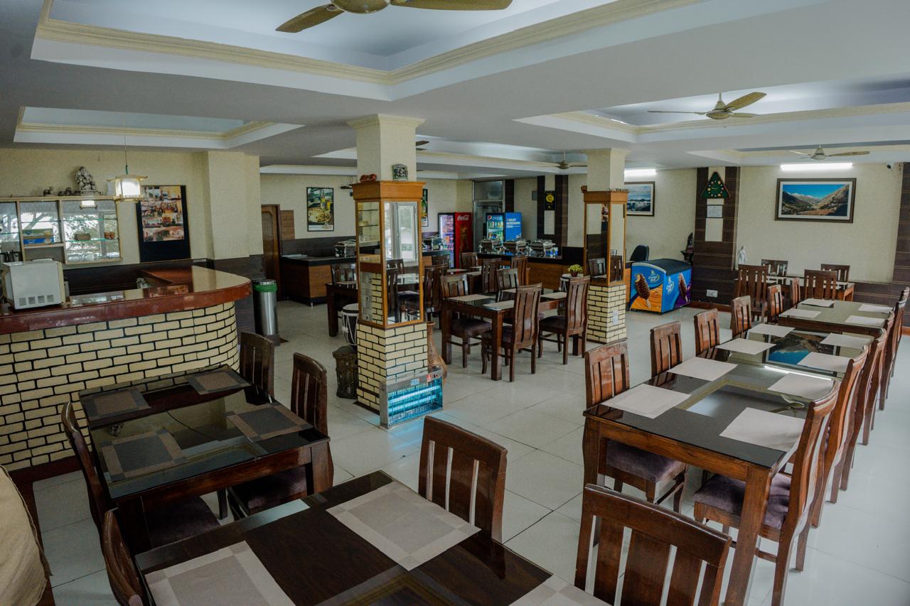  Hotel for sale in Solan Kandaghat H.P. slider image